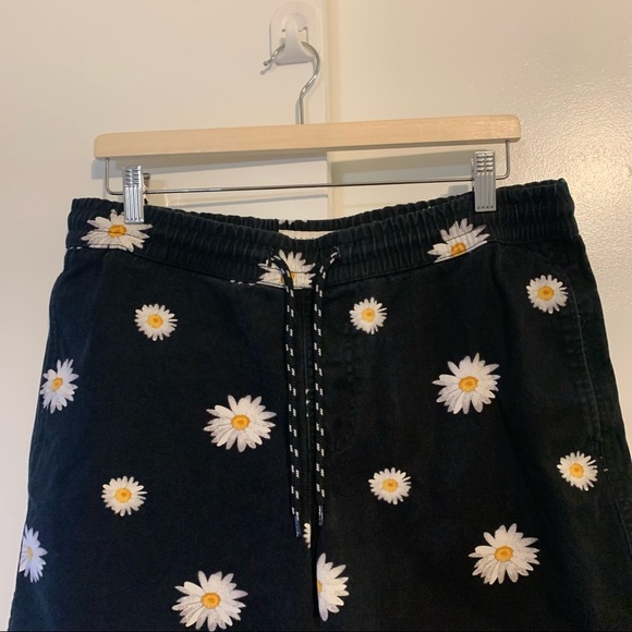 Zip code Large canvas knit cotton shorts elastic waist daisy print pockets - Picture 3 of 10